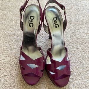 Great condition vintage dolce and Gabbana purple heels